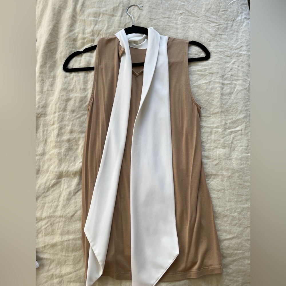 Lauren by Ralph Lauren scarf tie top